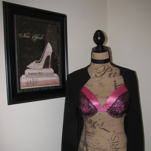 Fredricks of Hollywood Bombshell Push-up Bra - Picture 1 of 8